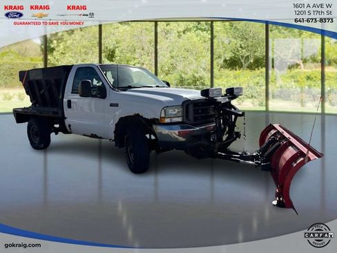 Used 2003 Ford F250 4x4 Regular Cab Super Duty image 3