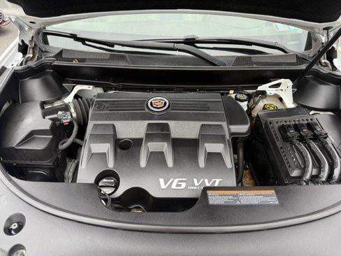 Used 2016 Cadillac SRX Luxury w/ Driver Awareness Package FWD image 30