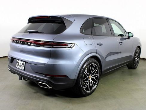 New 2026 Porsche Cayenne E-Hybrid AWD/4WD image 7