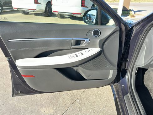 Used 2024 Hyundai Sonata Limited image 10