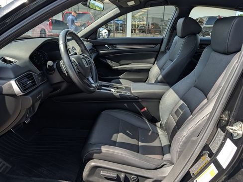 Used 2019 Honda Accord Sport image 27