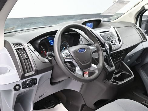 Used 2015 Ford Transit 350 XLT image 19