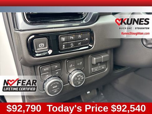 New 2026 GMC Yukon AT4 w/ AT4 Premium Plus Package image 22