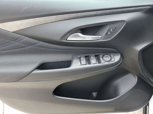 New 2026 Buick Envista Sport Touring w/ Convenience I Package FWD image 16