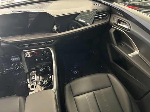 Certified 2025 Audi Q5 Premium Plus w/ Premium Plus image 23