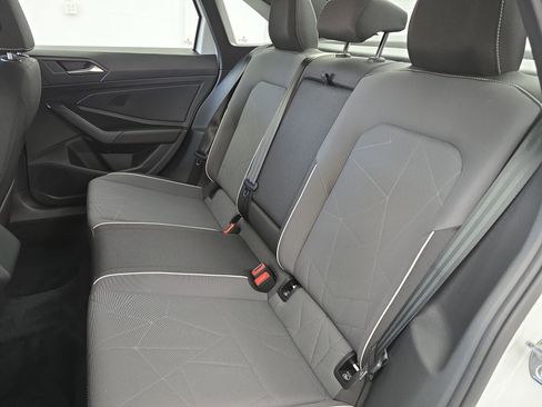 Certified 2025 Volkswagen Jetta Sport image 13