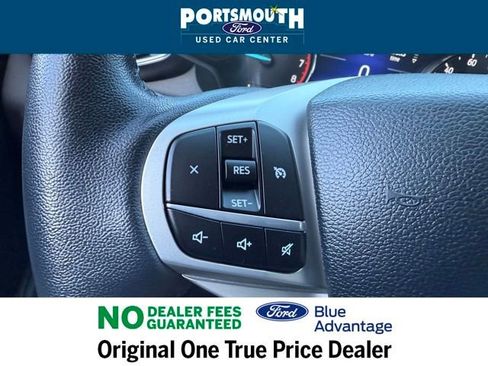 Used 2022 Ford Explorer XLT w/ Equipment Group 202A image 18