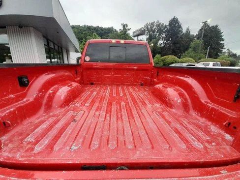 Used 2024 RAM 2500 Tradesman w/ Chrome Appearance Group AWD/4WD image 45