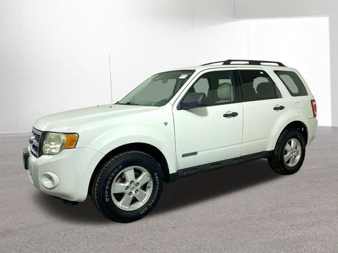 Used 2008 Ford Escape XLT image 2