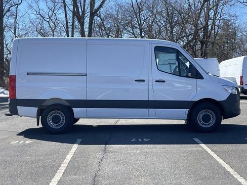 New 2026 Mercedes-Benz Sprinter 2500 image 8