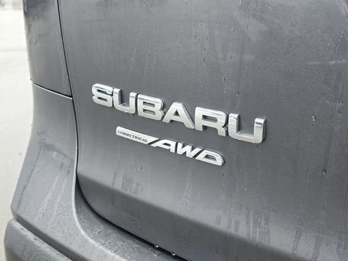 Certified 2024 Subaru Ascent Premium w/ Convenience Package image 10