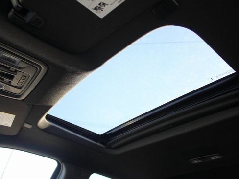 New 2026 GMC Sierra 1500 AT4 w/ AT4 Premium Package image 17