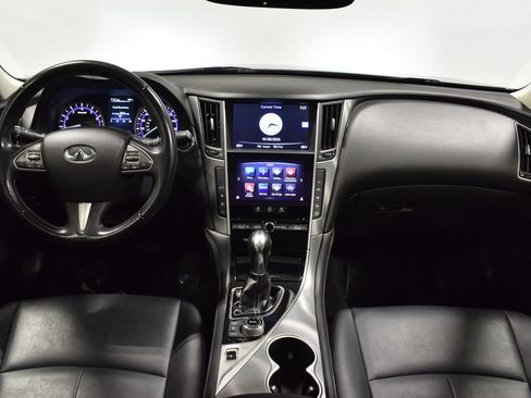 Used 2017 INFINITI Q50 2.0t w/ Moonroof Package image 13