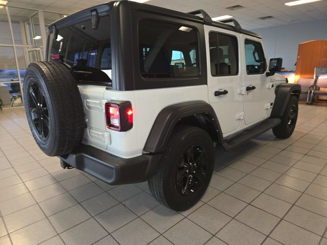 Used 2022 Jeep Wrangler Unlimited Sport AWD/4WD image 8