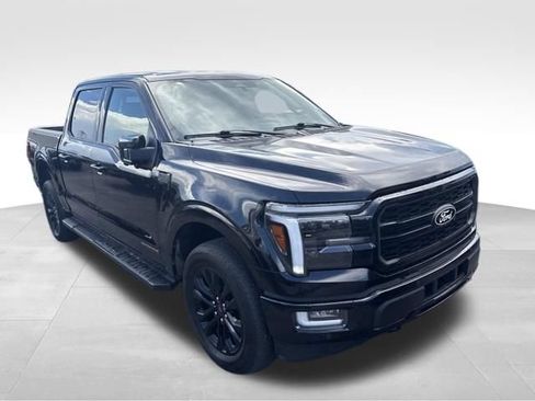 Used 2024 Ford F150 Lariat w/ Equipment Group 502A High AWD/4WD image 7