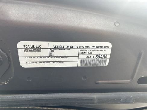 Used 2023 Dodge Charger SXT image 8