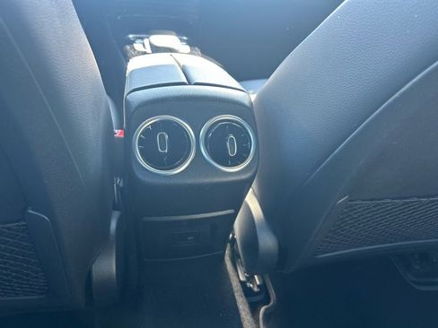 Used 2023 Mercedes-Benz CLA 250 image 45