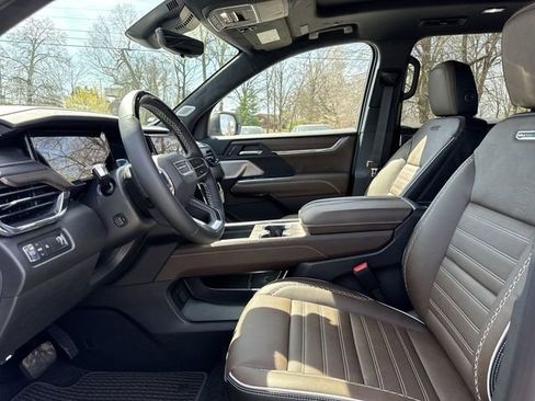 New 2026 GMC Acadia Denali Ultimate image 12