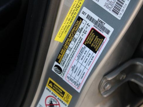 Used 2016 Toyota Tacoma SR5 w/ Towing Package image 27