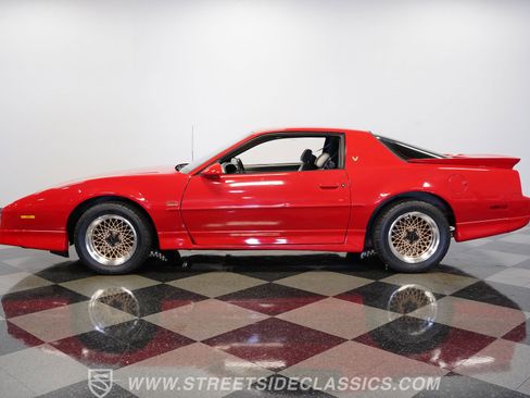 Used 1988 Pontiac Firebird Trans Am RWD image 8