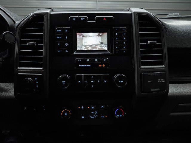 Used 2022 Ford F550 4x4 Crew Cab Super Duty w/ Power Equipment Group image 28