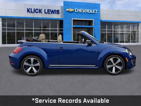 Used 2013 Volkswagen Beetle 2.0T FWD image 9