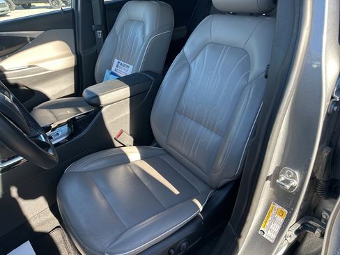 Used 2024 Buick Envista Avenir image 58