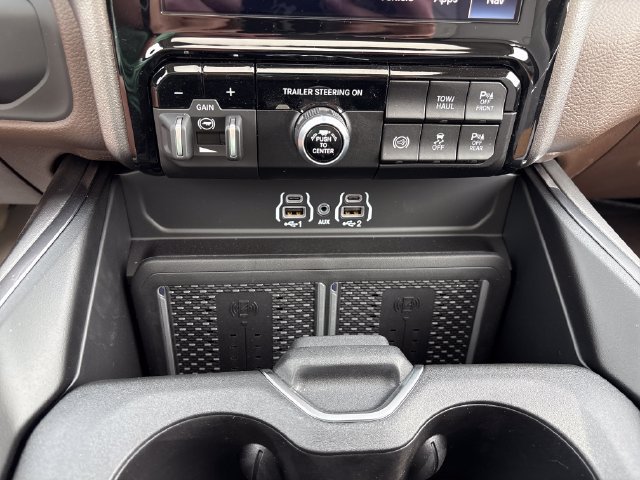 New 2027 RAM 2500 Laramie AWD/4WD image 21