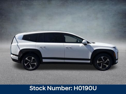 New 2026 Hyundai Ioniq 9 SE image 6