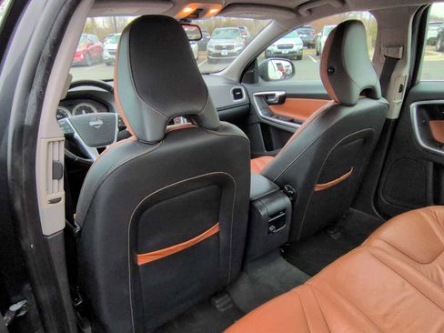 Used 2013 Volvo S60 T5 image 18