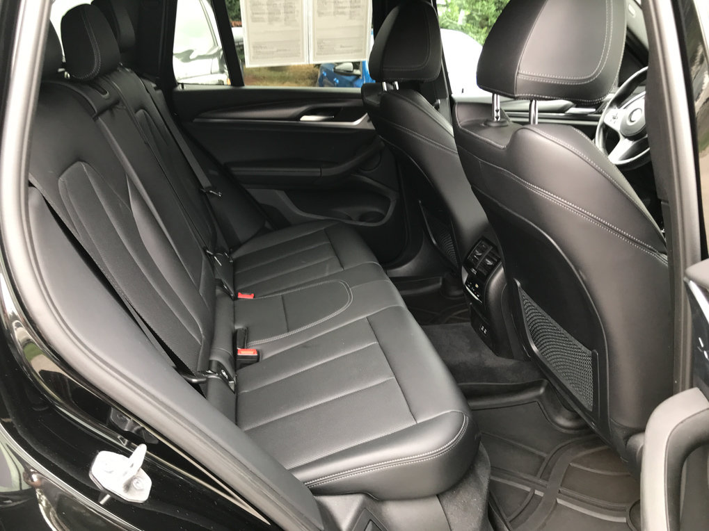 Used 2022 BMW X3 xDrive30i w/ M Sport Package 2 AWD/4WD image 31