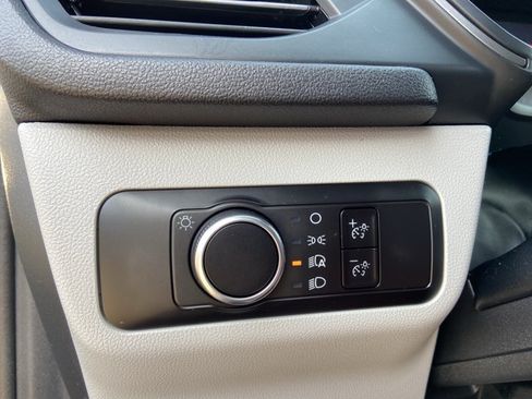 Used 2025 Ford Escape Active FWD image 21