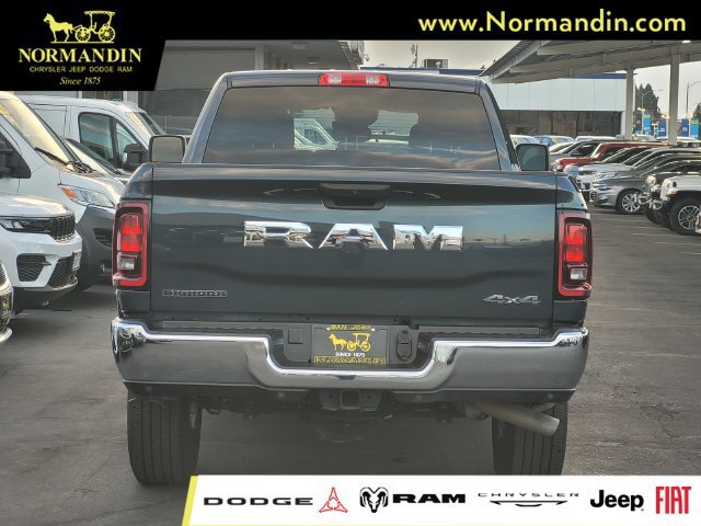 Used 2026 RAM 2500 Big Horn AWD/4WD image 4