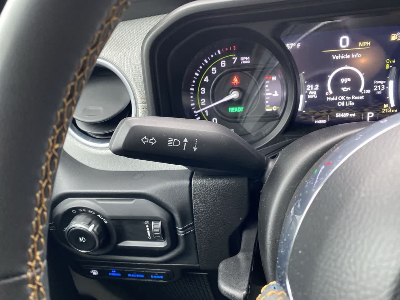 Used 2024 Jeep Wrangler Unlimited Sahara AWD/4WD image 23