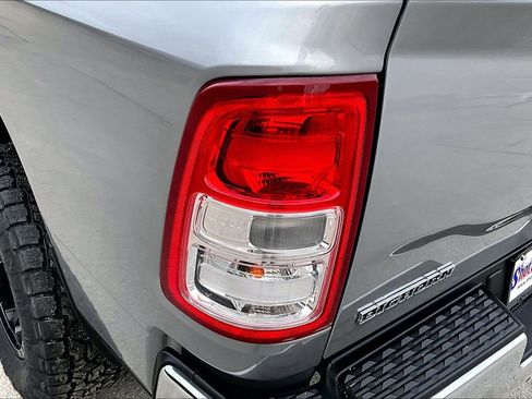 Used 2022 RAM 3500 Big Horn image 24