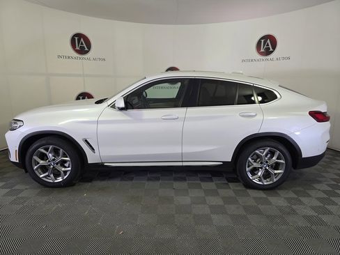 Used 2022 BMW X4 xDrive30i image 6