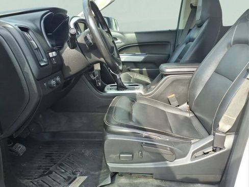 Used 2022 Chevrolet Colorado ZR2 w/ Colorado ZR2 Bison Edition AWD/4WD image 19