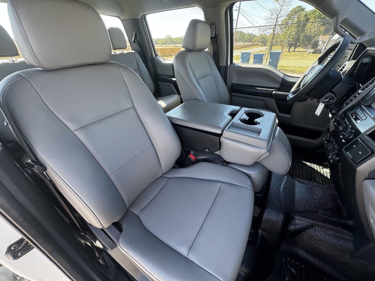 Used 2022 Ford F250 XL w/ STX Appearance Package AWD/4WD image 14