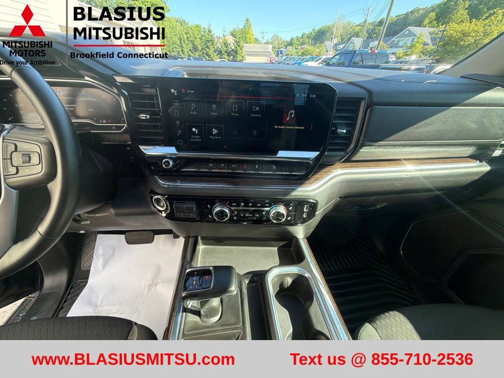 Used 2024 GMC Sierra 1500 Elevation w/ X31 Off-Road Package AWD/4WD image 16