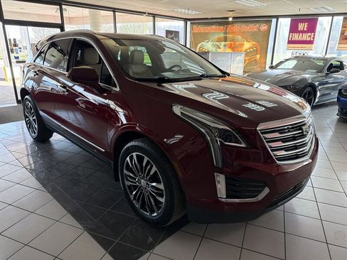 Used 2017 Cadillac XT5 Premium Luxury w/ Advanced Security Package image 4