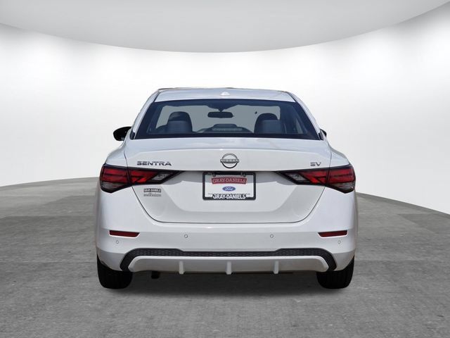 Used 2024 Nissan Sentra SV FWD image 5