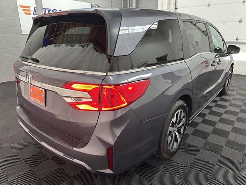 Used 2025 Honda Odyssey EX-L image 9