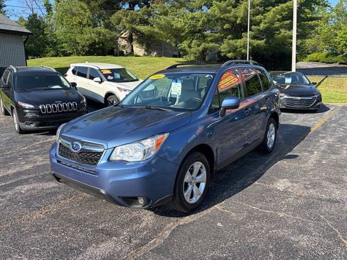 Used 2016 Subaru Forester 2.5i Premium AWD/4WD image 2