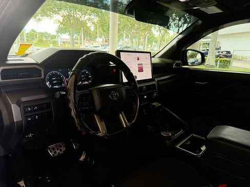 Used 2024 Toyota Tacoma TRD Sport RWD image 7