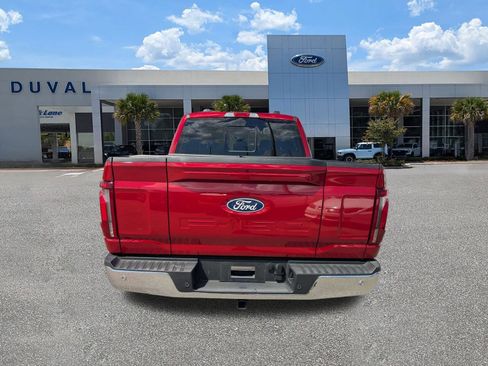 Used 2025 Ford F150 Lariat w/ Equipment Group 502A High image 5