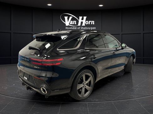 Used 2024 Genesis GV70 3.5T Sport w/ Sport Advanced Package AWD/4WD image 7