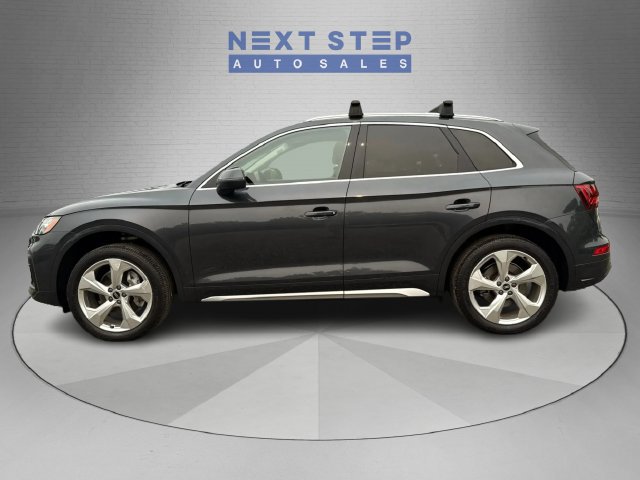 Used 2021 Audi Q5 2.0T Premium Plus w/ Premium Plus Package AWD/4WD image 4