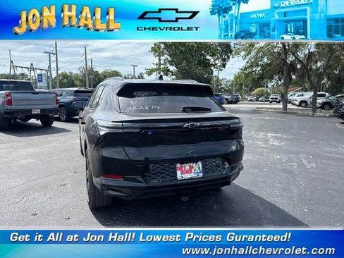 New 2025 Chevrolet Equinox EV RS image 8