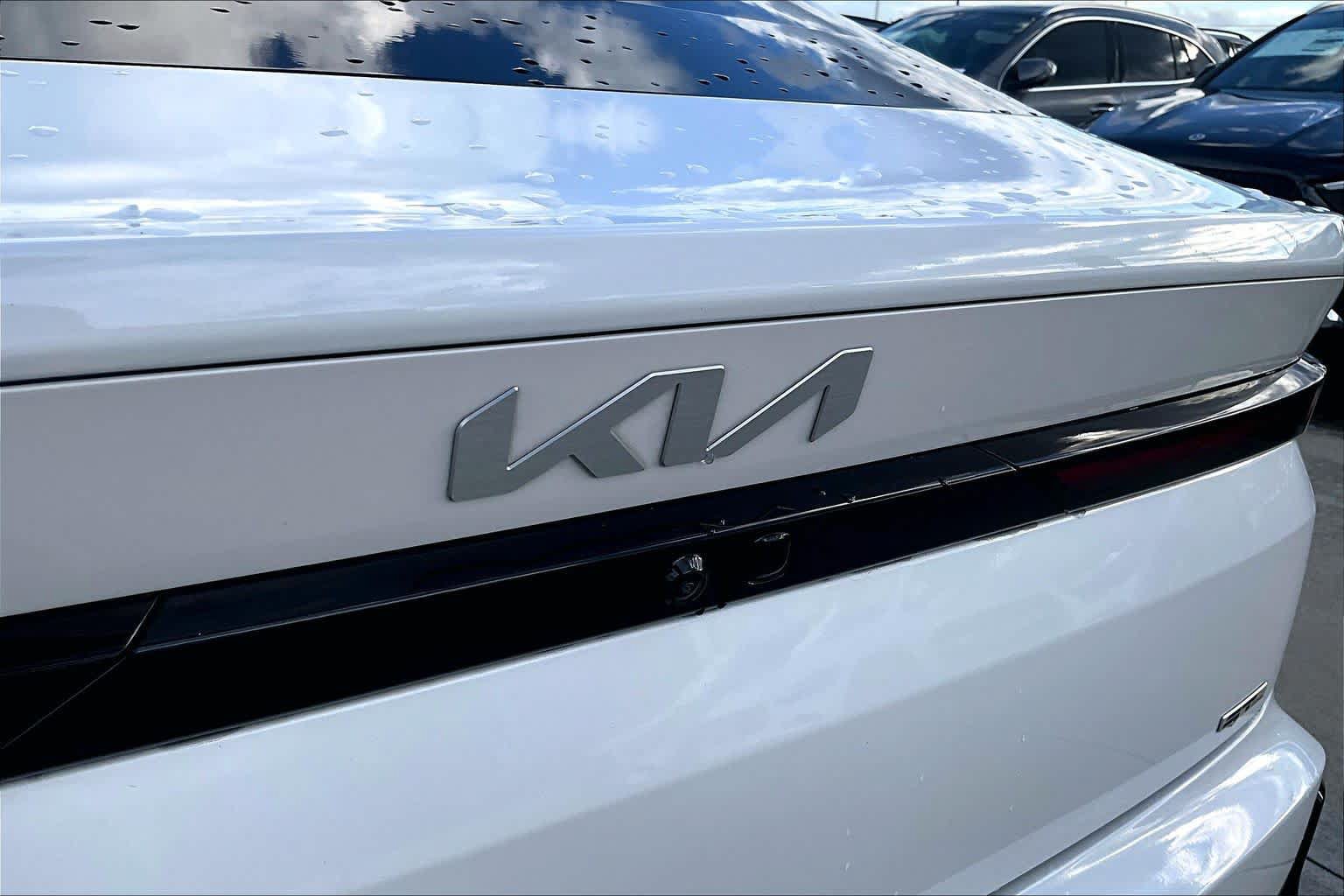 Used 2025 Kia K4 GT-Line w/ GT-Line Premium Package FWD image 10