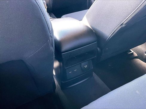 Used 2022 Ford Ranger XLT w/ Equipment Group 301A Mid image 28